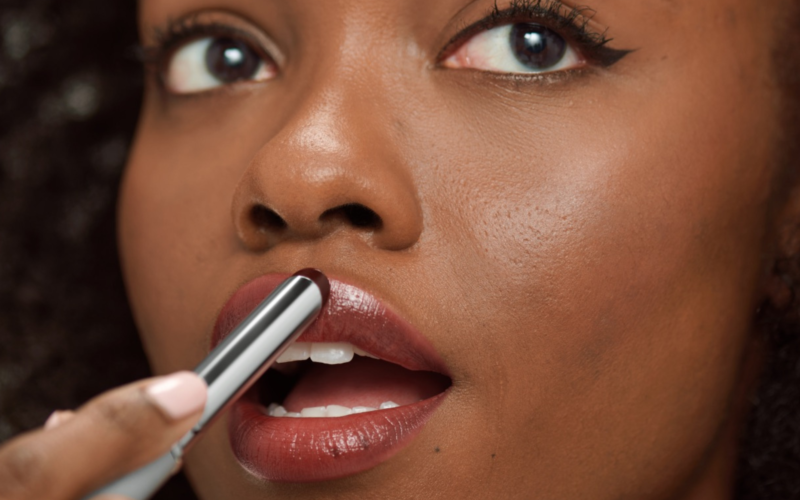 Is Clinique Black Honey Lipstick Worth the Hype?